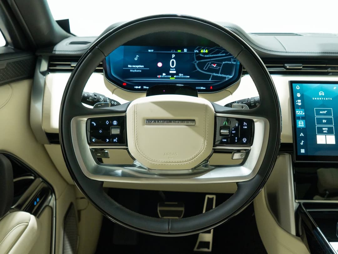 Range Rover Autobiography LWB P460e Hybrid