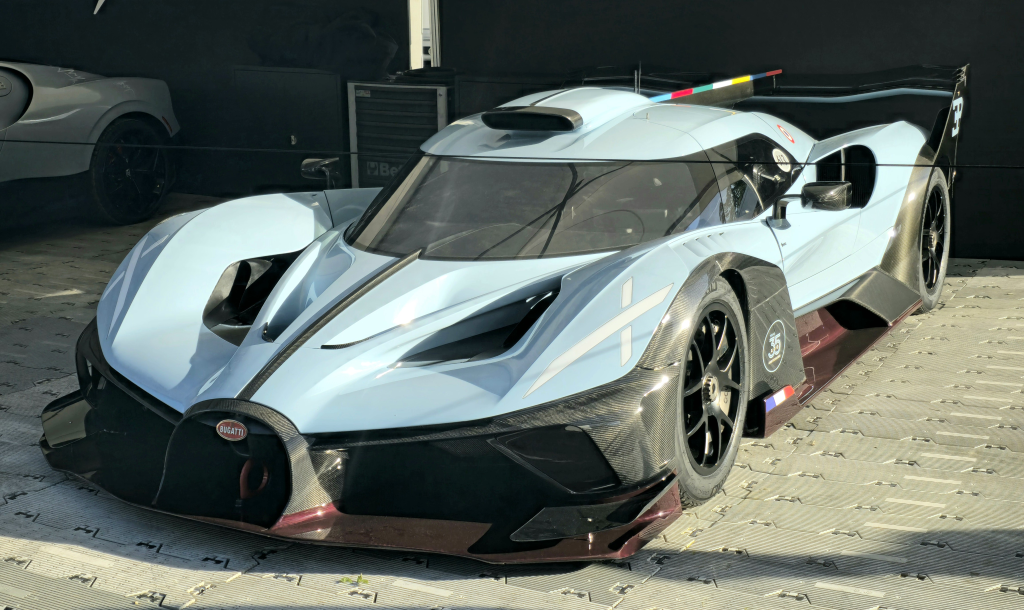  Bugatti Bolide